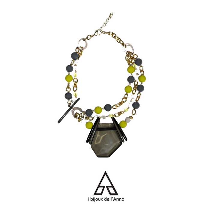 COLLANA BUCANEVE
